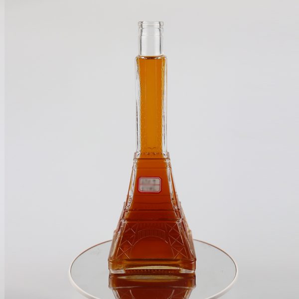 500ml Eiffel Tower Shape  Alcohol Spirit Glass Bottles 680g