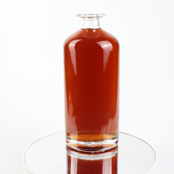 700ml Round Whiskey Bottles 680g