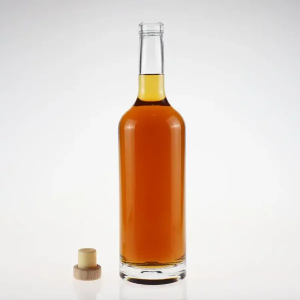 750ml  Glass Whiskey Bottle With Cork