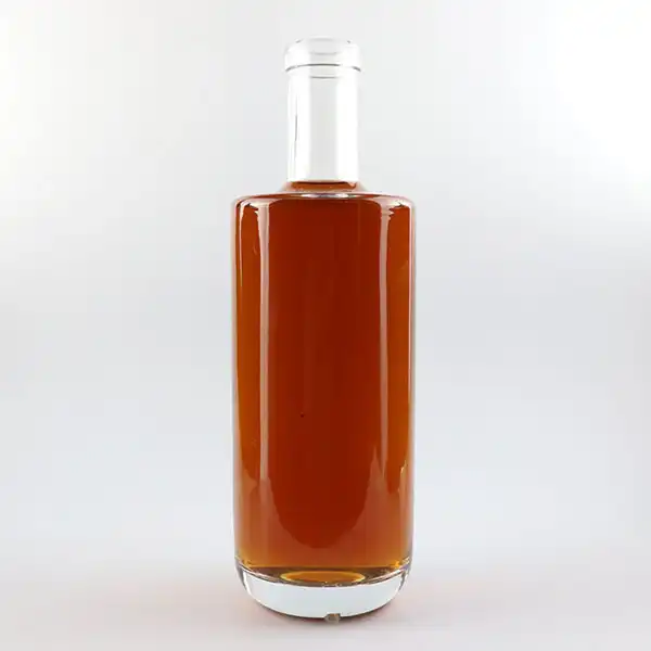 700ml Square Gin bottle 750g