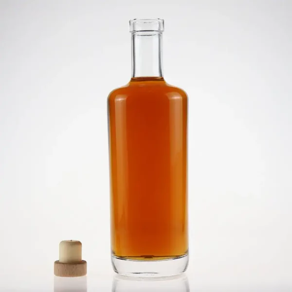 700ml Square Gin bottle 680g
