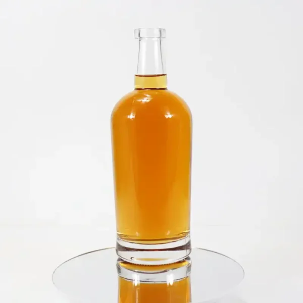 700ml Round Gin Glass Bottle 750g