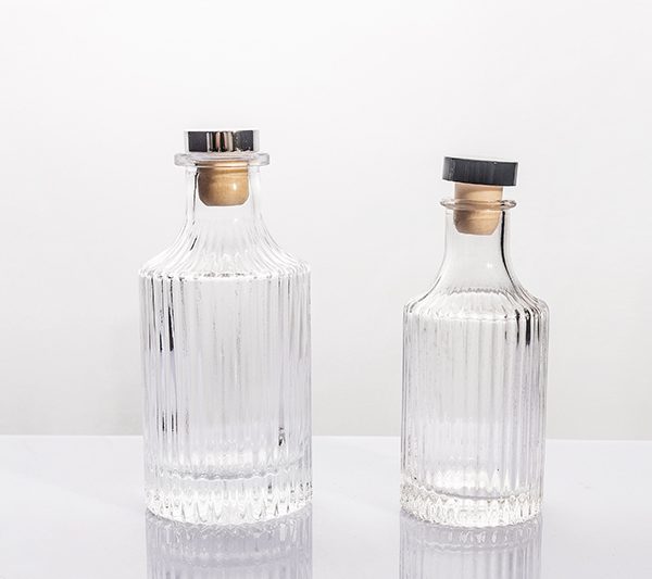 150ml 250ml Vertical Fluted Clear Glass Aroma Bottle