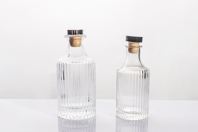 150ml 250ml Vertical Fluted Clear Glass Aroma Bottle