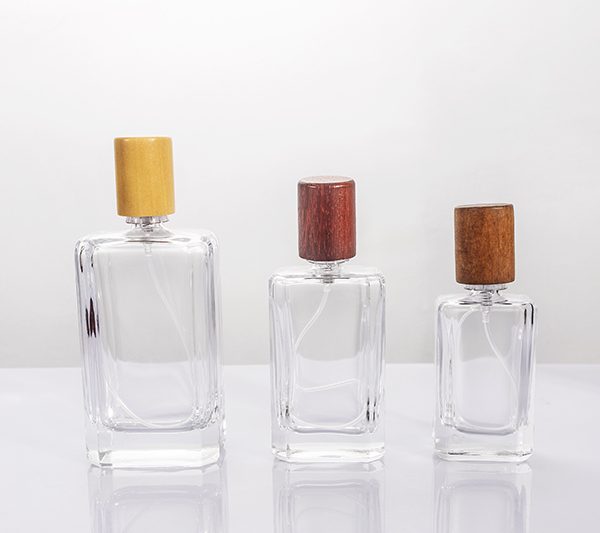 30ml 50ml 100ml Clear Glass Perfume Bottle with Wooden Cap