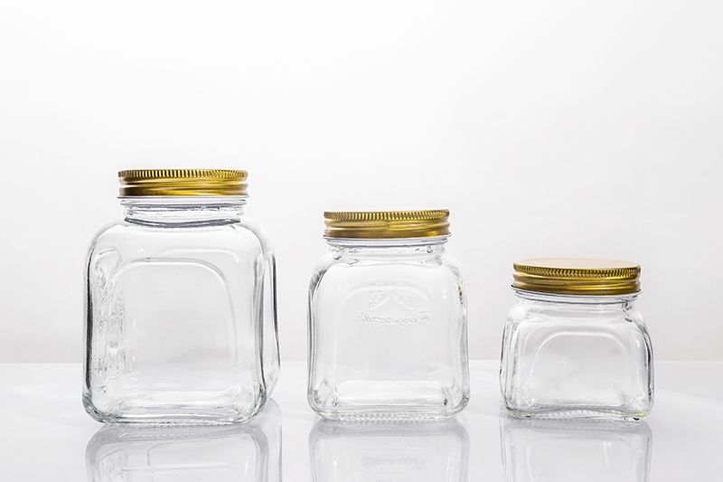 250ml 500ml 750ml Square Clear Jars with Customize Pattern and Lid