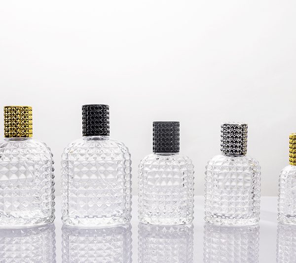 30ml 50ml 100ml Diamond Cut Clear Glass Perfume Bottle with Metal Cap