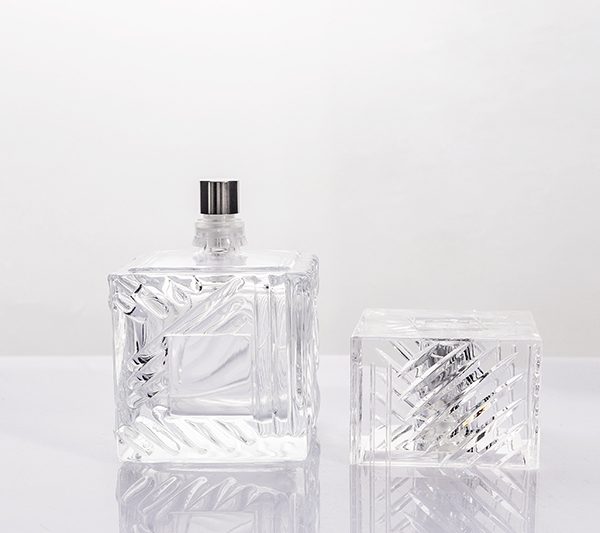 100ml Square Twisted Cut Glass Perfume Spray Bottle