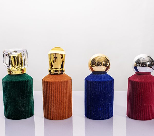 30ml 50ml 100ml Vertical Stripe Flocked Perfume Bottle with Decorative Cap