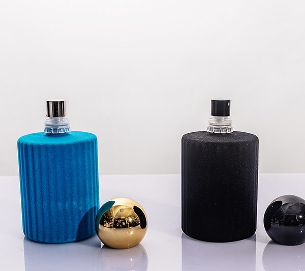 30ml 50ml 100ml Flocked Cylindrical Perfume Bottle with Spherical Cap